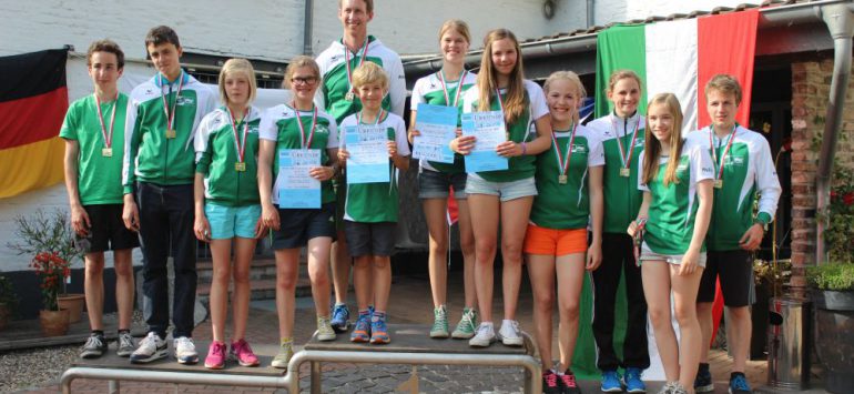 WSC-Kanuten glänzen bei den Westdeutschen Meisterschaften