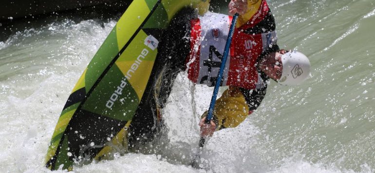 Dormagener Freestyle Kanuten stürmen Augsburg