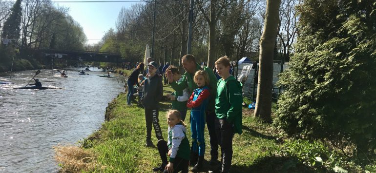 Spannender Saisonauftakt der Kanuten in Bergheim