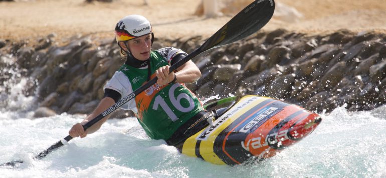 Anna Faber fährt in Meran auf Sieg