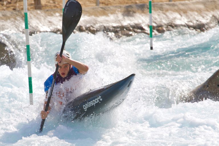 Marten Konrad qualifizierte sich für die deutsche Nationalmannschaft im Kanuslalom.